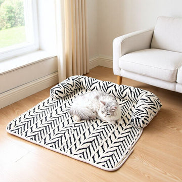 Plush Pet Mat – Thick Soft Non-Slip Sofa Protector & Washable Furniture Cover
