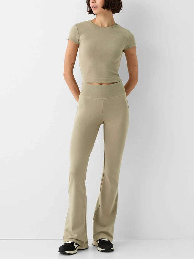 High-waisted stretch pants