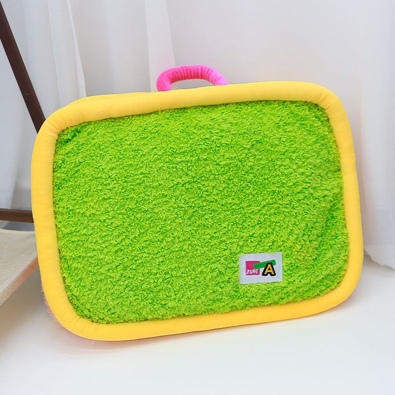 Colorful pet sleeping mats help boost dopamine.