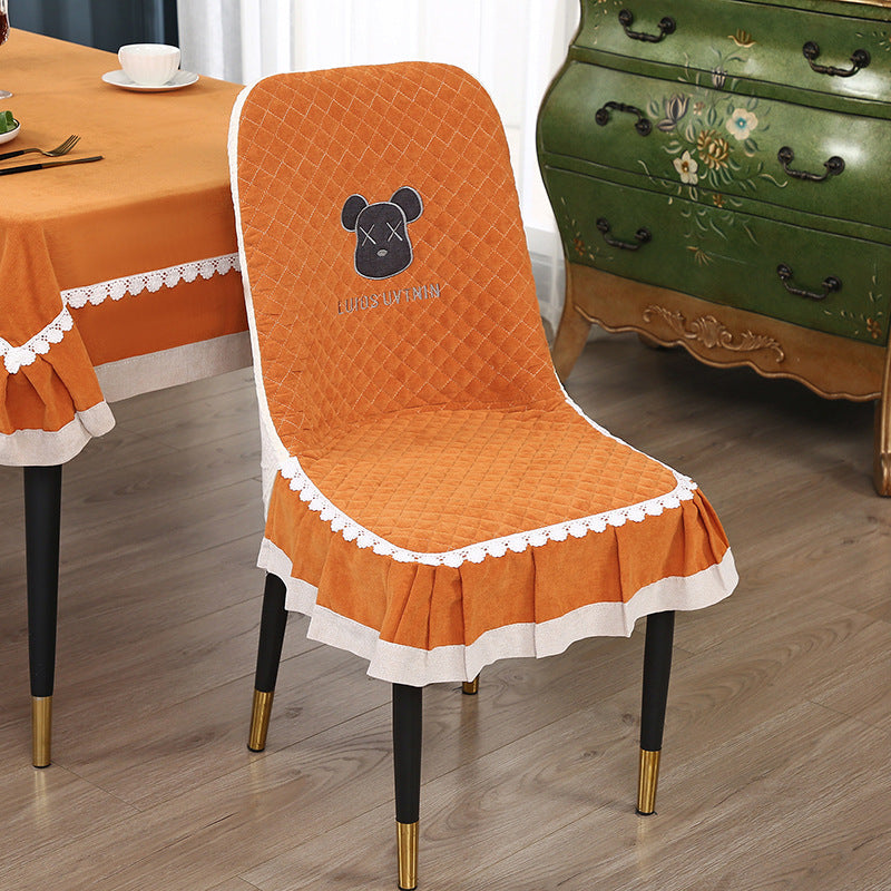 Bear-shaped cushion cover